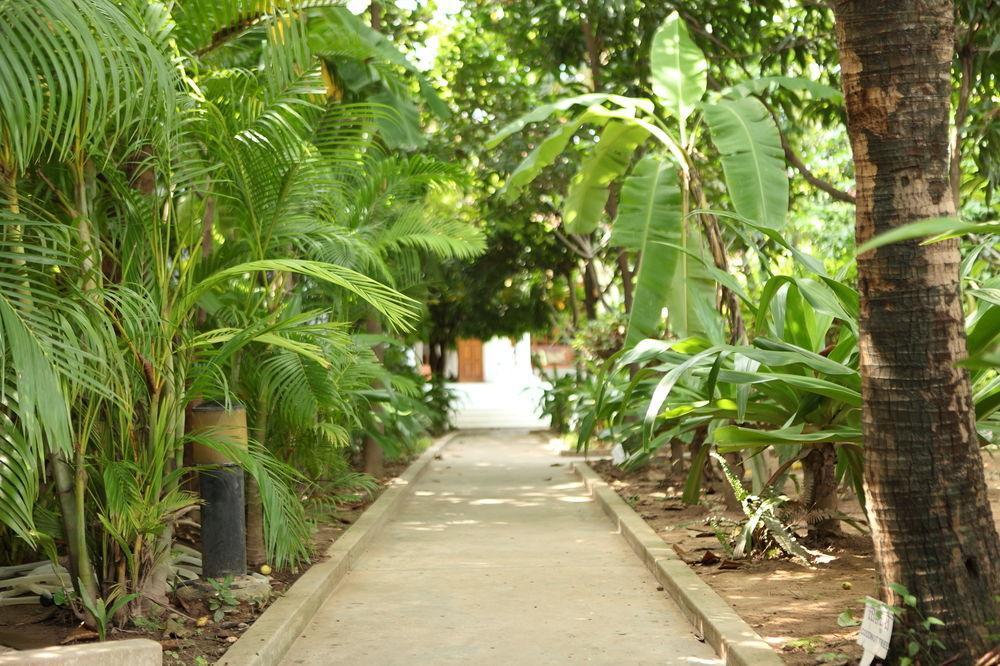 The Kabiki Hotel พนมเปญ ภายนอก รูปภาพ